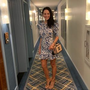 Meet your posher Whitney